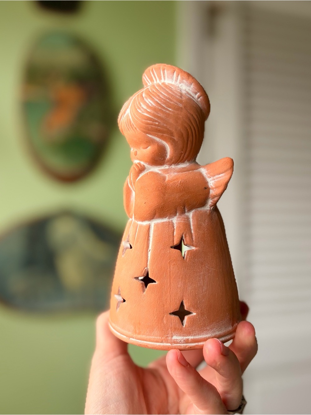 Handcrafted Tealight Praying Angel Accent in Terracotta Vintage - Picture 2 of 7